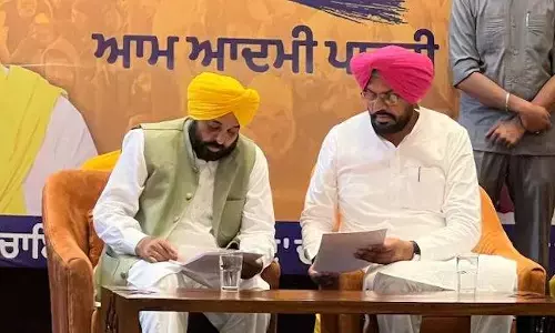 ఉనికిలో లేని శాఖకు 20 నెలలుగా మంత్రి