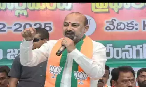 Bandi Sanjay : మీ అభివృద్ధికి బీజేపీనే గెలిపించండి : బండి సంజయ్
