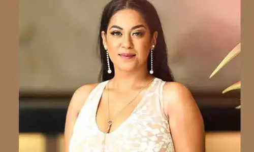 పెళ్లికొడుకు, ఇష్టమైన హీరో గురించి క్లారిటీ ఇచ్చిన ముమైత్ ఖాన్..  అవే ఎనర్జీనిస్తాయంటూ కామెంట్స్