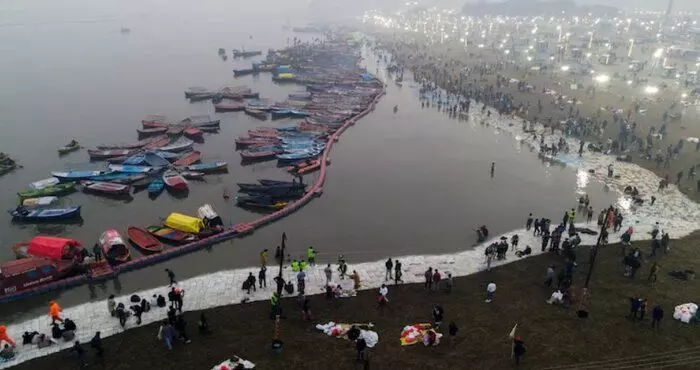 Prayagraj:ఇక ఇక్కడికి రావడం ఆపండి.. భక్తులకు ప్రయాగ్ రాజ్ వాసి అభ్యర్థన Prayagraj:ఇక ఇక్కడికి రావడం ఆపండి.. భక్తులకు ప్రయాగ్ రాజ్ వాసి అభ్యర్థన