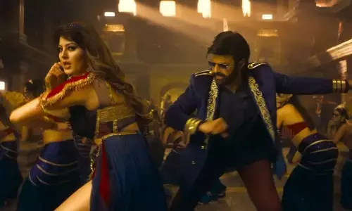 Tollywood: టాలీవుడ్‌లో బూతు పాటలు రాజ్యమేలుతున్నాయా? దబిడి దిబిడే సాంగ్‌పై నేషనల్‌మీడియాలో రచ్చ!