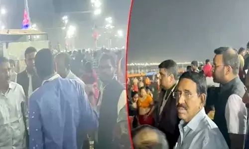 గోదావరి పుష్కరాలపై ఫోకస్.. కుంభమేళా ఏర్పాట్లను పరిశీలించిన నారాయణ టీమ్