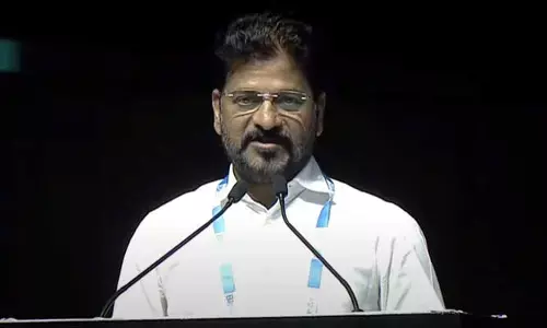CM Revanth Reddy: ఓఆర్ఆర్, ఆర్ఆర్ఆర్ మధ్య ఫార్మా విలేజ్ లతో 5 లక్షల ఉద్యోగాలు: సీఎం రేవంత్ రెడ్డి