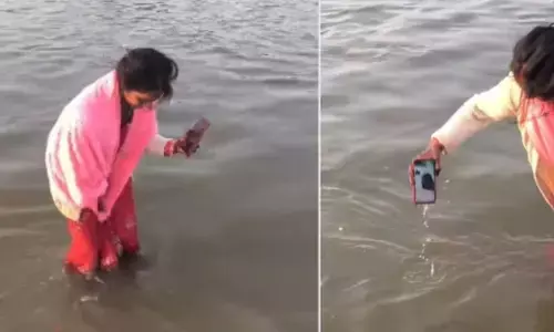 Maha Kumbh: కుంభమేళా నుంచి భర్తకు వీడియో కాల్.. ఆ తర్వాత మహిళ ఏం చేసిందంటే?