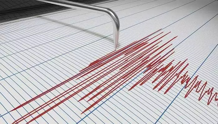 Earthquake: ఇండోనేషియాలో భూకంపం.. రిక్టర్ స్కేలుపై 6.1 తీవ్రతగా నమోదు Earthquake: ఇండోనేషియాలో భూకంపం.. రిక్టర్ స్కేలుపై 6.1 తీవ్రతగా నమోదు