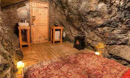 Underground Hotel:  ప్రపంచంలోనే అత్యంత లోతైన భూగర్భ హోటల్ ఇదే .. ఎక్కడ ఉందంటే ? (వీడియో )