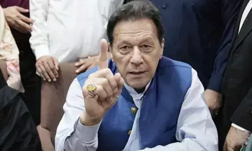 Imran Khan: పాకిస్థాన్ కిక్రెట్ నాశనం అవుతోంది.. ఇమ్రాన్ ఖాన్ సెన్సేషనల్ కామెంట్స్