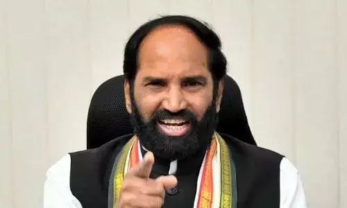 కొత్త చట్టం గ్రామీణ కూలీలకు మరణ శాసనం: ప్రధానిపై మంత్రి ఉత్తమ్ విమర్శలు