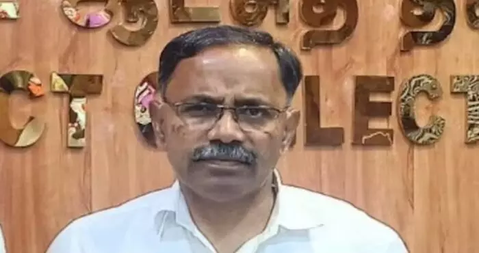 Tamil Nadu: లైంగికదాడి కేసులో వివాదాస్పద వ్యాఖ్యలు చేసిన కలెక్టర్ పై వేటు Tamil Nadu: లైంగికదాడి కేసులో వివాదాస్పద వ్యాఖ్యలు చేసిన కలెక్టర్ పై వేటు