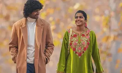 ‘8 వసంతాలు’ నుంచి ఆకట్టుకుంటున్న అందమా అందమా లిరికల్ ప్రోమో.. ఫుల్ పాట వచ్చేది అప్పుడే (ట్వీట్)