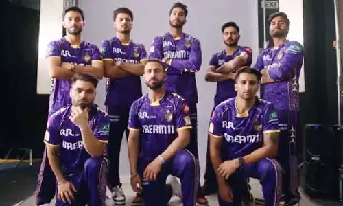 IPL-2025: కొత్త జెర్సీలో KKR ఆటగాళ్లు.. సోషల్ మీడియాలో వీడియో వైరల్