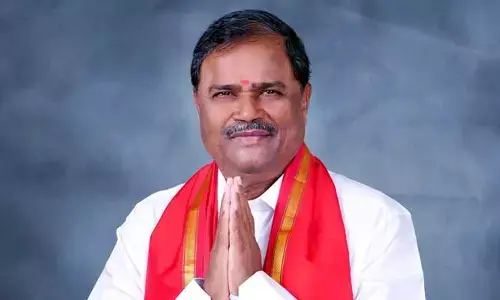 TG: టీచర్స్‌ ఎమ్మెల్సీ ఎన్నికల్లో మల్క కొమురయ్య విజయం