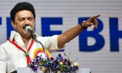 ఉత్తరాదిన మూడో భాషగా ఏం నేర్పిస్తారు?
