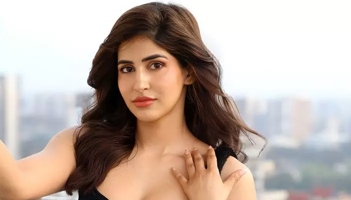 Sakshi Malik : సాక్షి మాలిక్ సొగసుల విందు. Sakshi Malik : సాక్షి మాలిక్ సొగసుల విందు.