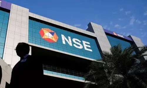 Stock Market: చారిత్రాత్మక నష్టాల్లోకి జారిన స్టాక్ మార్కెట్లు