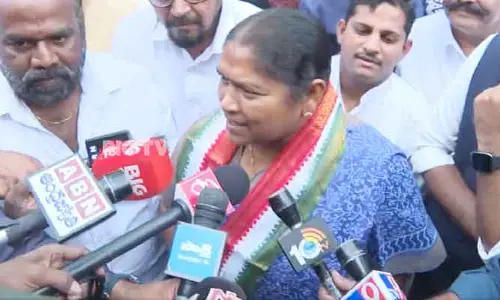 Minister Seethakka: మల్లన్న మాట్లాడే ముందు ఆలోచించుకో.. మంత్రి సీతక్క సెన్సేషనల్ కామెంట్స్