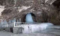 అమర్నాథ్ యాత్ర తాత్కాలిక రద్దు అమర్నాథ్ యాత్ర తాత్కాలిక రద్దు