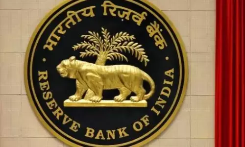 RBI: ఇకపై బంగారు రుణాలు తీసుకోవడం కష్టమే