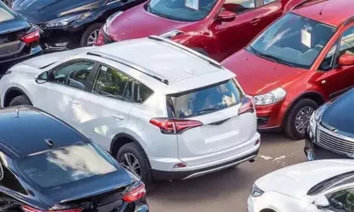 Auto Sales: బలహీన డిమాండ్‌తో తగ్గిన వాహన రిటైల్ అమ్మకాలు