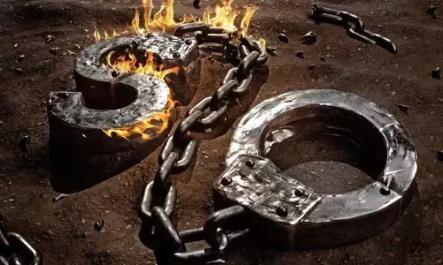 నందమూరి ఫ్యాన్స్‌కు గుడ్ న్యూస్.. క్రేజీ టైటిల్స్ ఫిక్స్ చేసిన మూవీ టీమ్