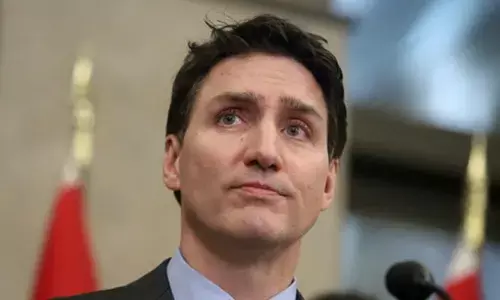 Trudeau: అమెరికాతో వాణిజ్య యుద్ధం తప్పదు.. కెనడా ప్రధాని ట్రూడో