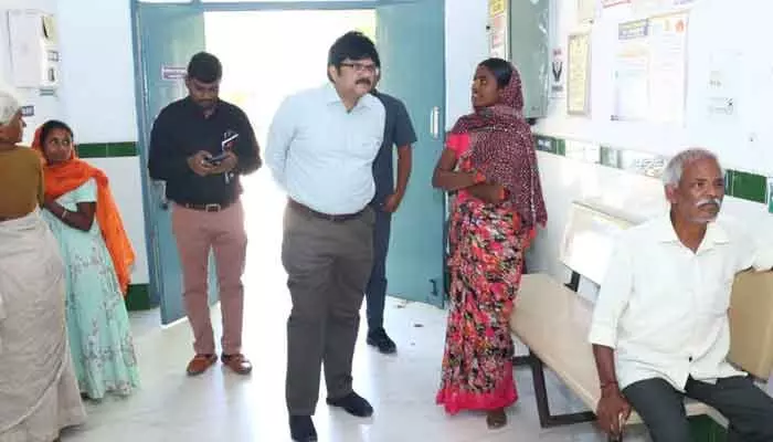 సమయపాలన పాటించకపోతే వీరిపై కఠిన చర్యలు : కలెక్టర్ సమయపాలన పాటించకపోతే వీరిపై కఠిన చర్యలు : కలెక్టర్