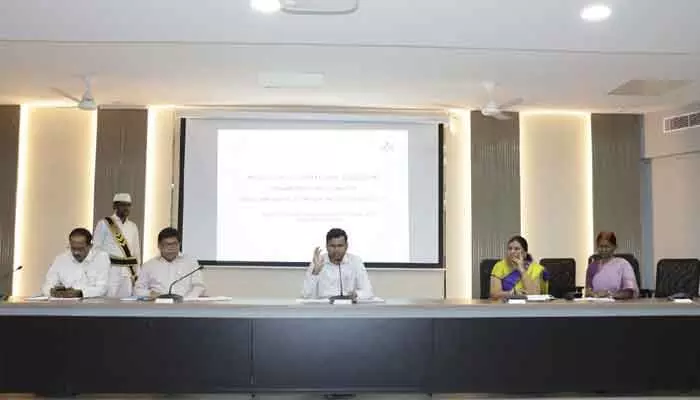 సదరం సర్టిఫికెట్ కి బదులుగా ఈ కార్డు తీసుకోండి : కలెక్టర్ సదరం సర్టిఫికెట్ కి బదులుగా ఈ కార్డు తీసుకోండి : కలెక్టర్
