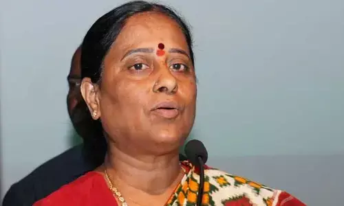 వేలు ముద్రగాళ్లు కూడా సీఎం అవుతారు.. మంత్రి కొండా సురేఖ ఆసక్తికర వ్యాఖ్యలు