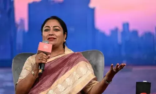 Delhi CM: నేను శీష్ మహల్ లో కూర్చొని పనిచేసే టైప్ కాదు- ఢిల్లీ సీఎం
