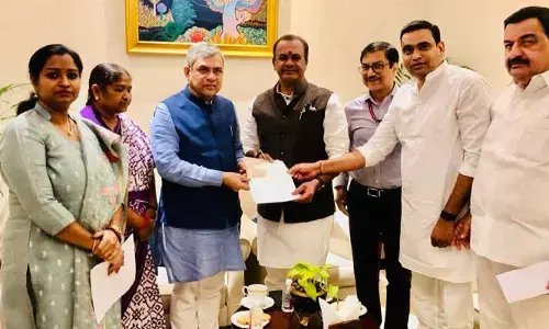 Ashwini Vaishnav: తెలంగాణలో మూడు బ్యాటరీ తయారీ క్లస్టర్లు.. కేంద్ర మంత్రి అశ్వినీ వైష్ణవ్