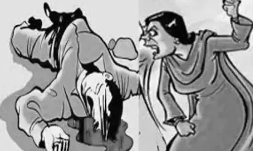 భర్తను కొట్టి చంపింది.. బంధువుల ముందు ఎలా డ్రామా చేసిందో చూడండి!