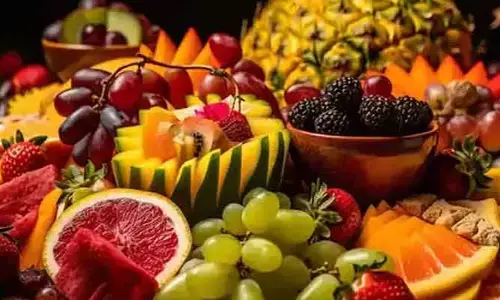 Costly Fruits: ఈ పండ్లు ప్రపంచంలోనే అత్యంత ఖరీదైనవి.. ధర తెలిస్తే షాక్ అవుతారు!