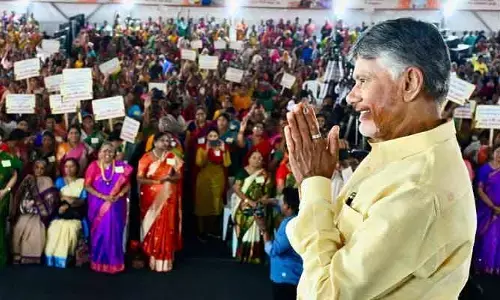 మహిళల కోసం ఆ నిర్ణయాన్ని ప్రకటిచడం సంతోషకరం.. సీఎం చంద్రబాబు ట్వీట్