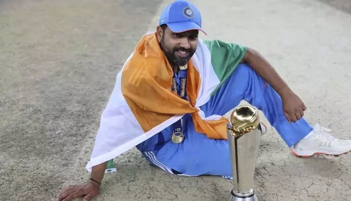 Champions trophy : అరుదైన ఘనత సాధించిన రోహిత్.. ధోనీ తర్వాత అతనే Champions trophy : అరుదైన ఘనత సాధించిన రోహిత్.. ధోనీ తర్వాత అతనే