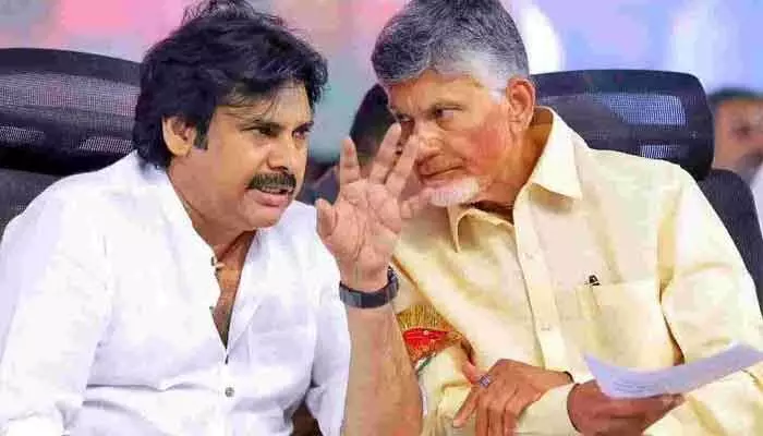 పవన్ కల్యాణ్ వల్లే చంద్రబాబు సీఎం: మంత్రి నాదెండ్ల సంచలన వ్యాఖ్యలు పవన్ కల్యాణ్ వల్లే చంద్రబాబు సీఎం: మంత్రి నాదెండ్ల సంచలన వ్యాఖ్యలు