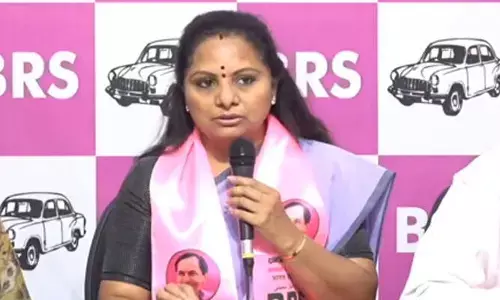 Kavitha: తప్పించుకునేందుకు బుకాయింపా?.. రాష్ట్ర అప్పులపై వైట్ పేపర్ రీలీజ్ చేయాలి: కవిత