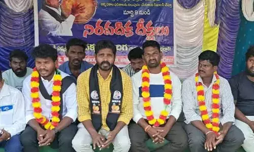 మాలల ఒత్తిడికి తలొగ్గిన రేవంత్ సర్కార్