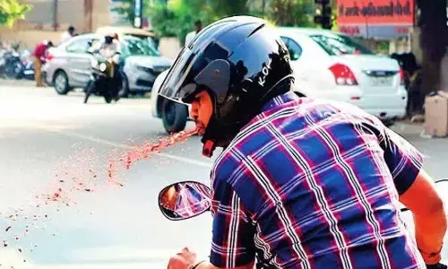 భారత దేశ పౌరులారా.. సిగ్గుతో తలదించుకోండి..!!