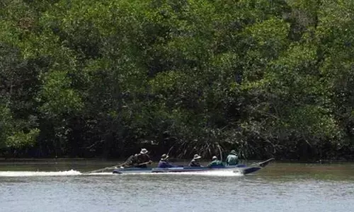 Boat capsize: పడవ బోల్తా పడి సాకర్ ఆటగాళ్లు మృతి.. కాంగోలో విషాద ఘటన