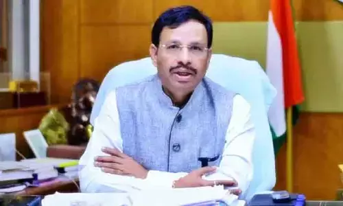 లోన్ రిజిస్ట్రేషన్ పేరుతో అన్నీ తస్కరిస్తారు.. వీసీ సజ్జనార్ సంచలన ట్వీట్
