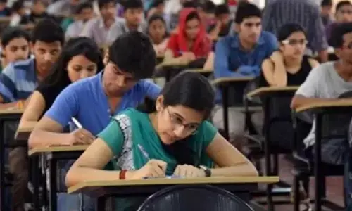 Inter question paper: ఇంటర్ ప్రశ్నపత్రాల్లో తప్పులు కంటిన్యూ.. ఇవాళ బోటనీ, మ్యాథ్స్‌ పేపర్లలో మిస్టేక్స్