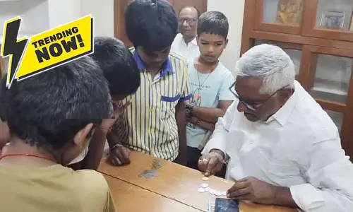 Jeevan Reddy: మా కంటే.. మీ సంపాదనే బెటర్: చిన్నారులతో జీవన్ రెడ్డి చిట్‌చాట్ (వీడియో వైరల్)