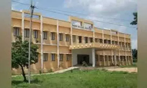 మోడల్ స్కూల్ ప్రవేశాల గడువు పొడిగింపు