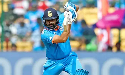 రోహిత్ శర్మ సూపర్ సెంచరీ