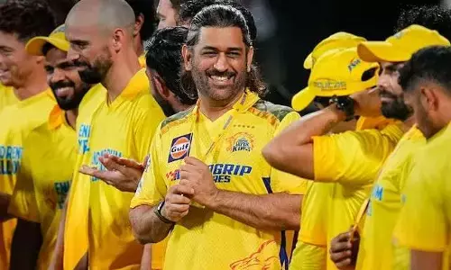 బ్లాక్‌లో ఐపీఎల్ టికెట్లు