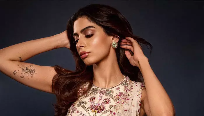 Khushi Kapoor: బాలీవుడ్ బ్యూటీ లేటేస్ట్ పోస్ట్.. ఆకట్టుకుంటోన్న బ్యూటిపుల్ పిక్స్ Khushi Kapoor: బాలీవుడ్ బ్యూటీ లేటేస్ట్ పోస్ట్.. ఆకట్టుకుంటోన్న బ్యూటిపుల్ పిక్స్