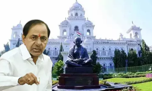 KCR: గులాబీ బాస్ టూ అర్లీ.. ఎమ్మెల్యేలు లేట్