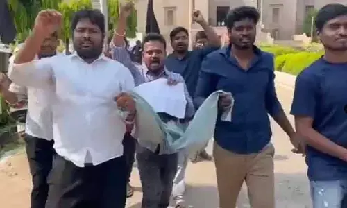 స్పీకర్ పై అనుచిత వ్యాఖ్యలు.. ఓయూలో మాజీమంత్రి జగదీశ్ రెడ్డి శవయాత్ర
