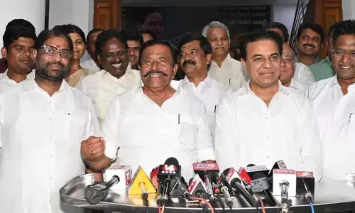 KTR: కేసీఆర్ ఆల్రెడీ ఆదేశించారు.. మా వాదన బలంగా వినిపిస్తాం