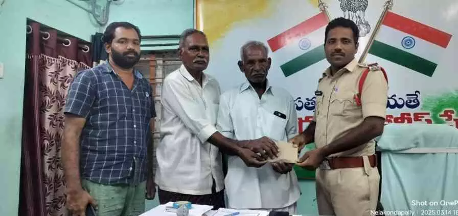 సీసీ కెమెరాల ఏర్పాటుకు స్వచ్ఛందంగా ముందుకు వస్తున్న గ్రామాలు సీసీ కెమెరాల ఏర్పాటుకు స్వచ్ఛందంగా ముందుకు వస్తున్న గ్రామాలు